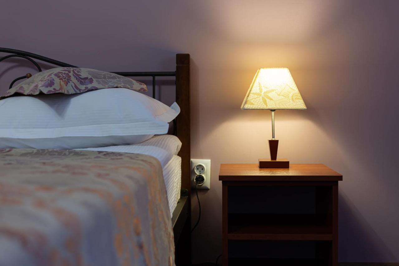Panska Rovin Hotel Mohnate Ngoại thất bức ảnh